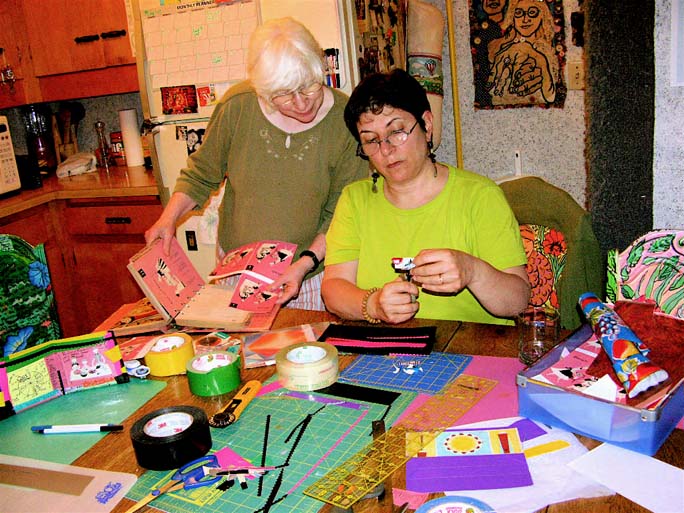 Robin and me making duct tape wallets with Shelley. ©Susan Shie 2007.